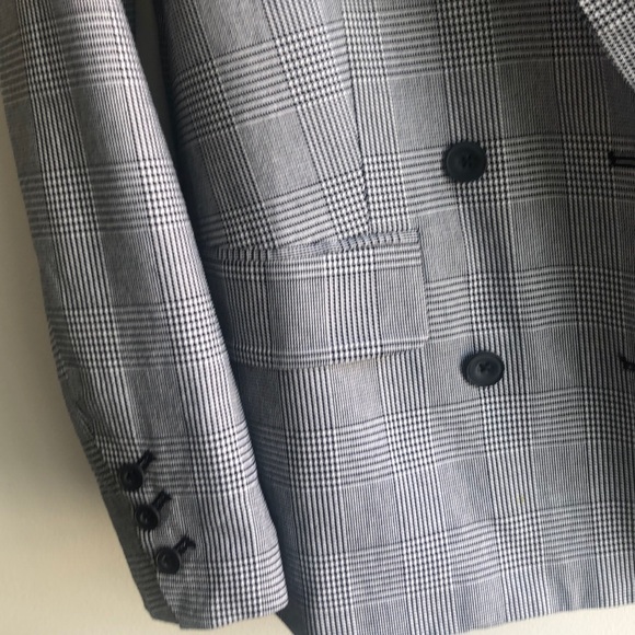 NWOT Forever 21 Plaid Blazer - Picture 6 of 6